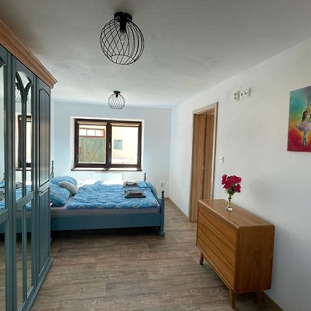 Apartman U Velke Brany Jemnice Exteriör bild