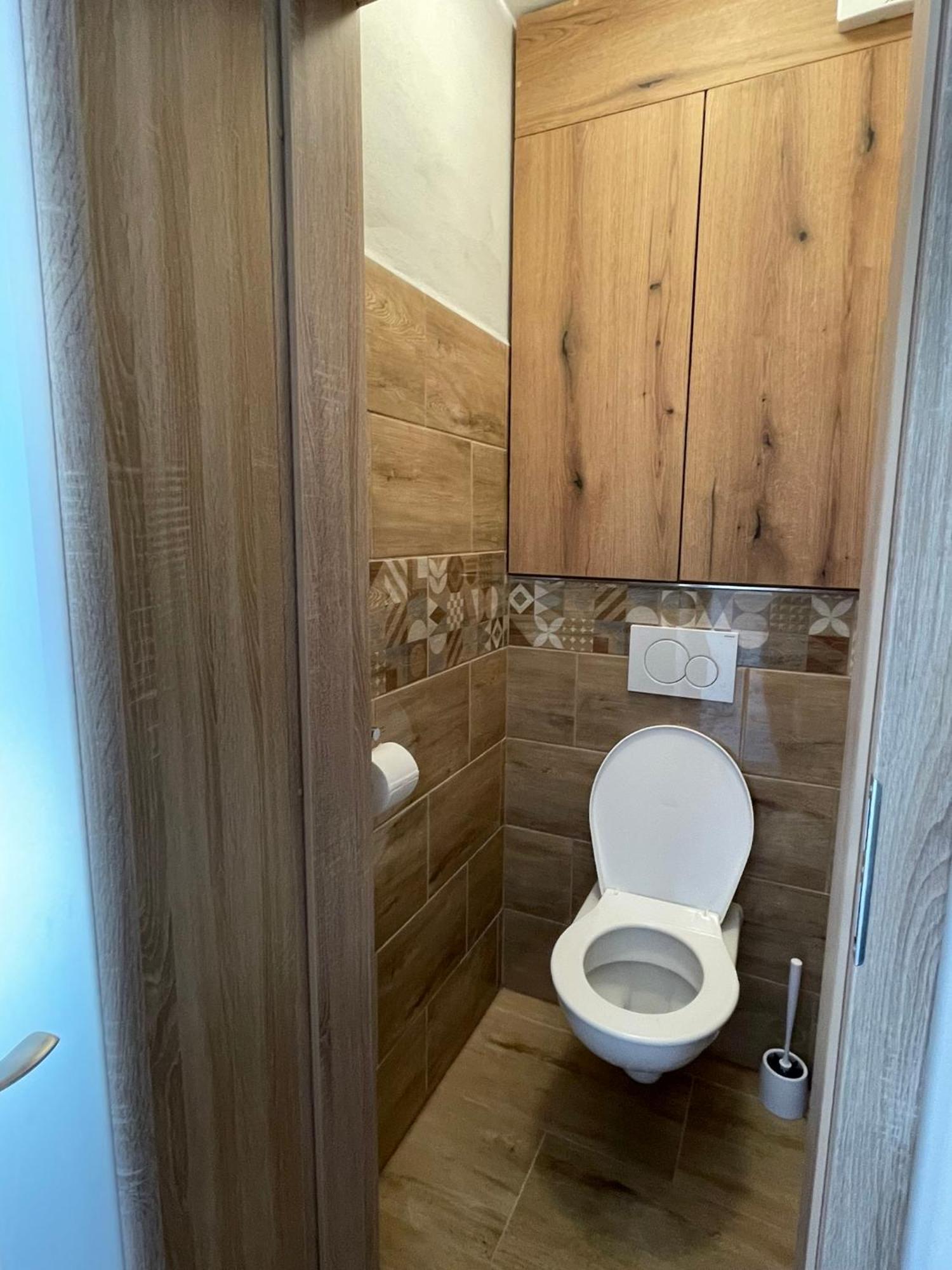 Apartman U Velke Brany Jemnice Exteriör bild