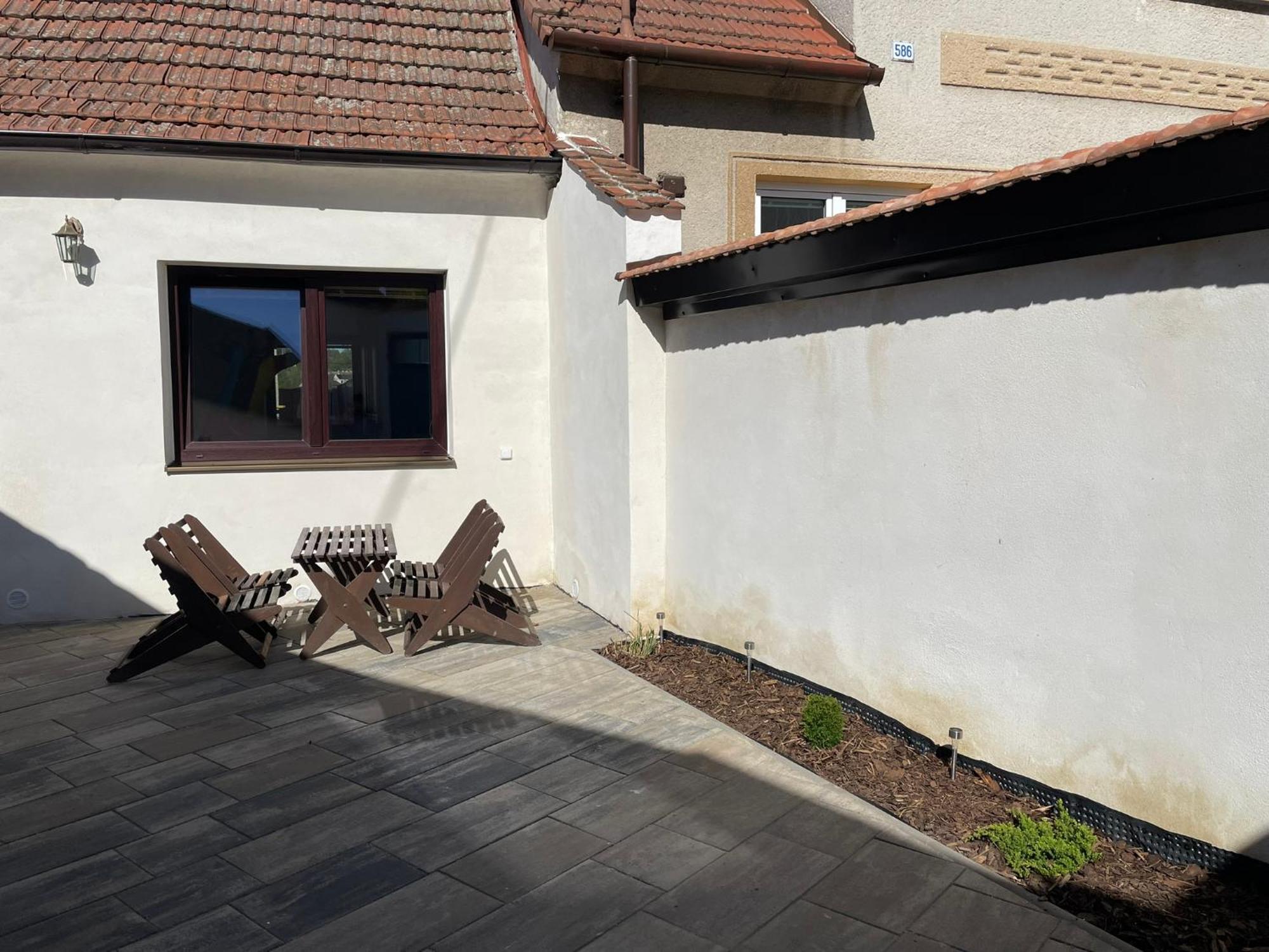 Apartman U Velke Brany Jemnice Exteriör bild